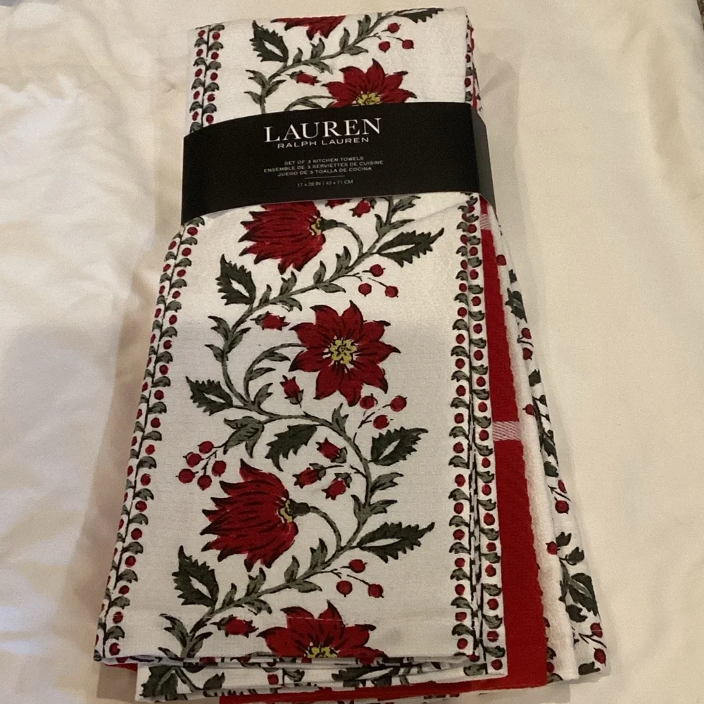LAUREN Ralph Lauren Christmas Kitchen Towels - set of 3 towels